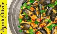Mussels pasta e fagioli: Katie Pix