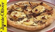 Pizza bianca with rosemary &#038; pancetta: Jamie Oliver