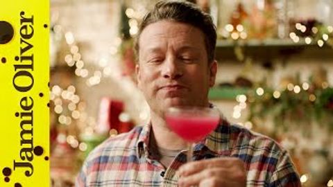 Jamie&#8217;s Christmas Cocktail: Jamie Oliver