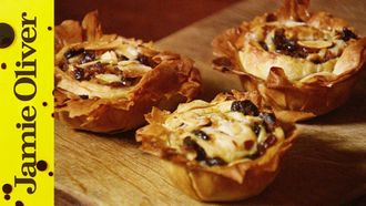 Perfect mince pies: Jamie Oliver