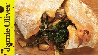 Easy mushroom &#038; spinach pizza calzone: Jamie Oliver
