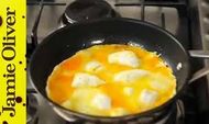 How to make an omelette: Jamie&#8217;s Food Team