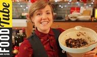Christmas cake chaos: Hannah Hart
