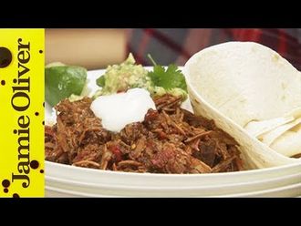 Slow & low chilli con carne: Jamie Oliver