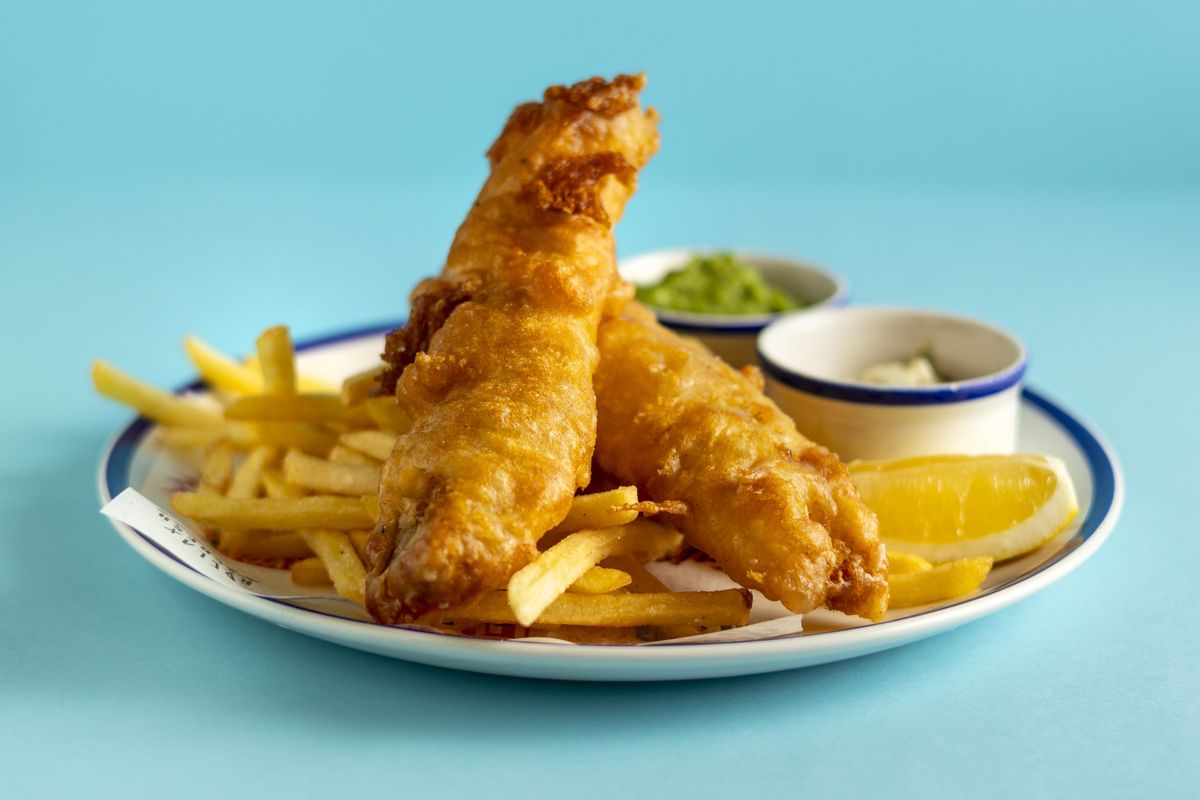 Fish'n'chips a Jamie Oliver's Dinerben